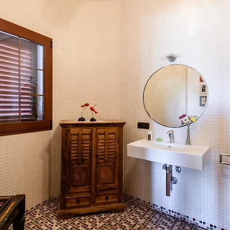El Mojon With Private Pool In Teguise Villa *